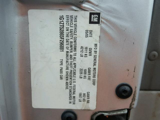 1G1ZT52865F296881 - 2005 CHEVROLET MALIBU LS SILVER photo 10