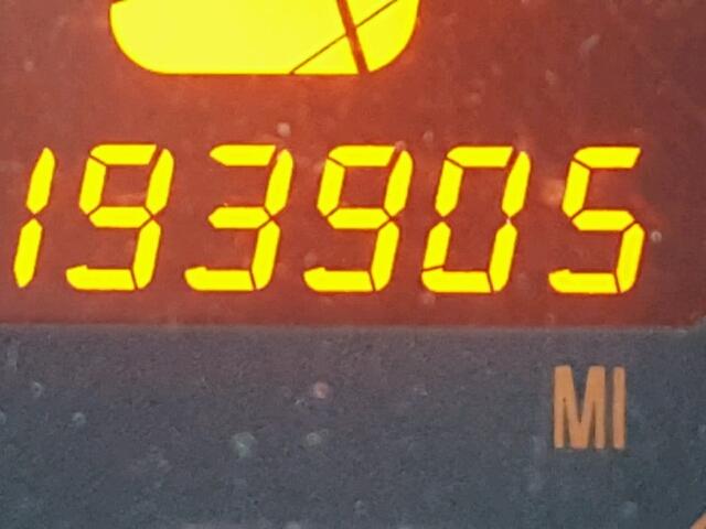 JTLZE4FE3A1108065 - 2010 TOYOTA SCION XB BLUE photo 8