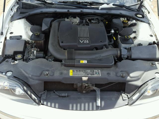 1LNHM87A12Y617251 - 2002 LINCOLN LS 白色 照片 7