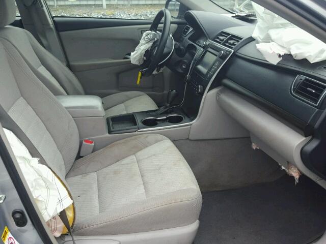 4T4BF1FK8FR480846 - 2015 TOYOTA CAMRY LE SILVER photo 5