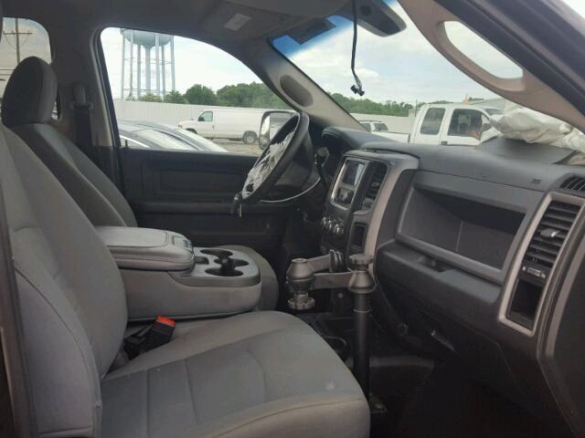 3C6UR5HL8GG337547 - 2016 RAM 2500 ST BLACK photo 5