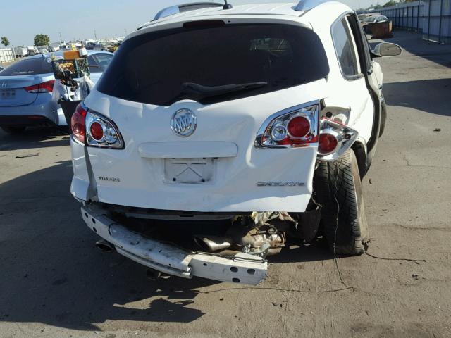 5GAKRBED0CJ246956 - 2012 BUICK ENCLAVE WHITE photo 9