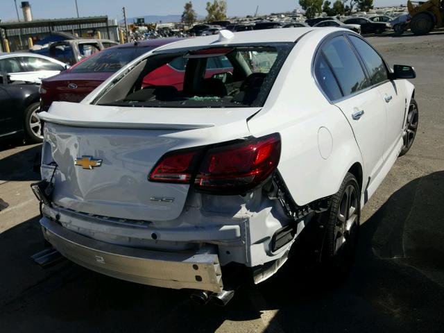 6G3F15RW4GL208910 - 2016 CHEVROLET SS WHITE photo 4