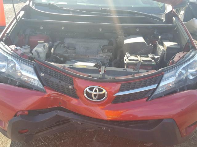 2T3ZFREV3EW095025 - 2014 TOYOTA RAV4 LE RED photo 7