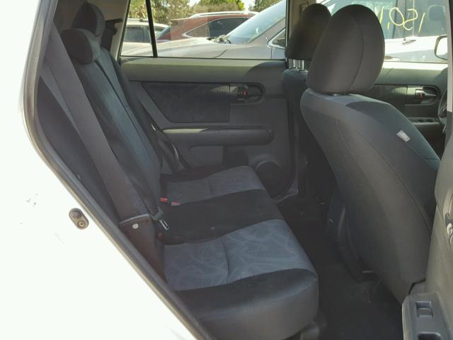 JTLZE4FE7B1130958 - 2011 TOYOTA SCION XB Weiß Foto 6