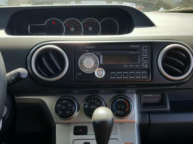 JTLZE4FE7B1130958 - 2011 TOYOTA SCION XB Weiß Foto 9