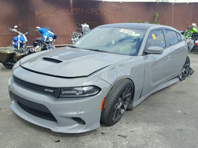 2C3CDXCT3JH277145 - 2018 DODGE CHARGER R/ GRAY photo 2