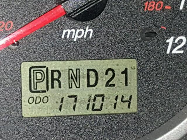 4F2CZ06104KM01853 - 2004 MAZDA TRIBUTE ES 银色 照片 8