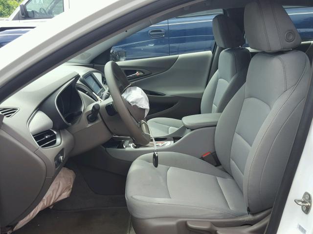 1G1ZB5ST0HF111364 - 2017 CHEVROLET MALIBU LS თეთრი ფოტო 5
