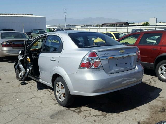 KL1TD5DE6AB107877 - 2010 CHEVROLET AVEO LS SILVER photo 3