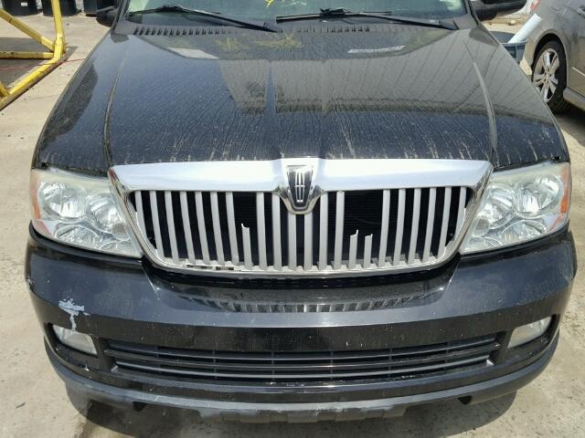 5LMFU27555LJ19902 - 2005 LINCOLN NAVIGATOR BLACK photo 7