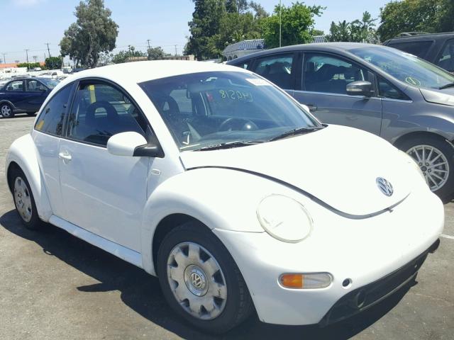 3VWBK21C12M440457 - 2002 VOLKSWAGEN NEW BEETLE WHITE photo 1