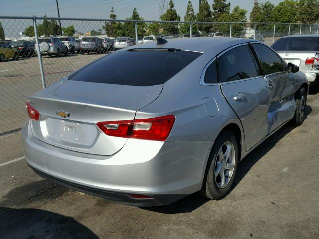 1G1ZB5ST5HF136180 - 2017 CHEVROLET MALIBU LS ვერცხლისფერი ფოტო 4