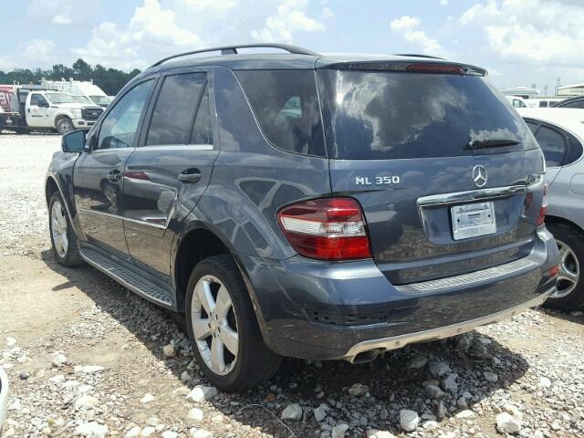 4JGBB5GB7BA705667 - 2011 MERCEDES-BENZ ML 350 GRAY photo 3