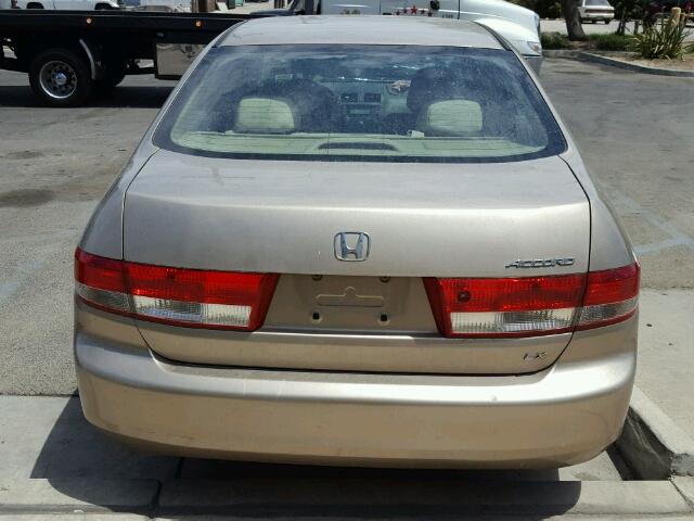 1HGCM56303A073000 - 2003 HONDA ACCORD LX GOLD photo 9