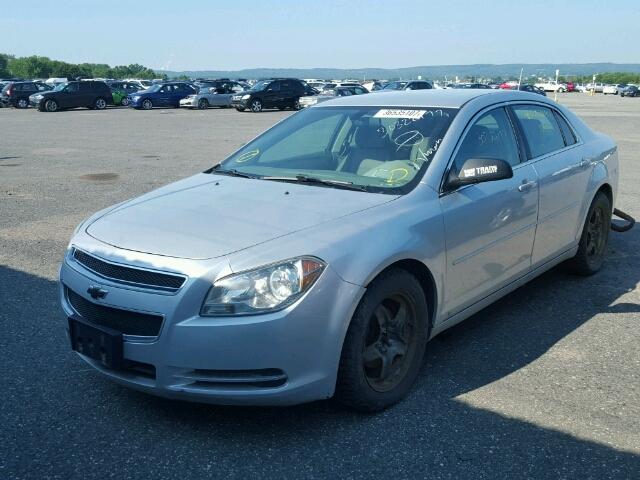 1G1ZG57B194232032 - 2009 CHEVROLET MALIBU LS SILVER photo 2