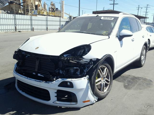 WP1AE2A21GLA63844 - 2016 PORSCHE CAYENNE SE WHITE photo 2