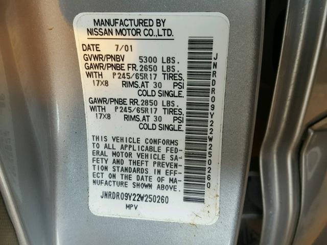 JNRDR09Y22W250260 - 2002 INFINITI QX4 SILVER photo 10