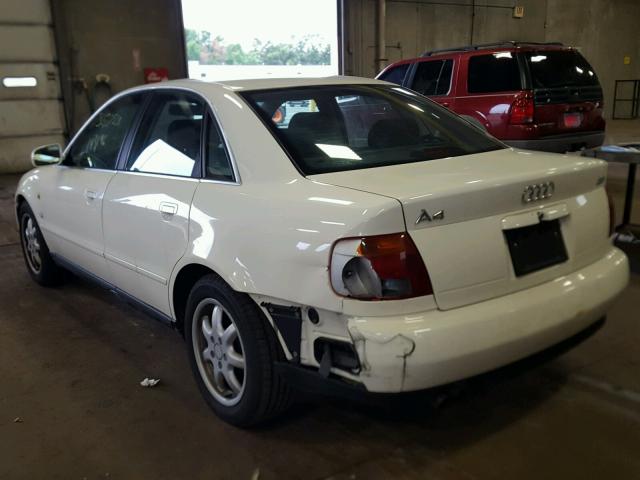 WAUDD68D9WA003995 - 1998 AUDI A4 2.8 WHITE photo 3