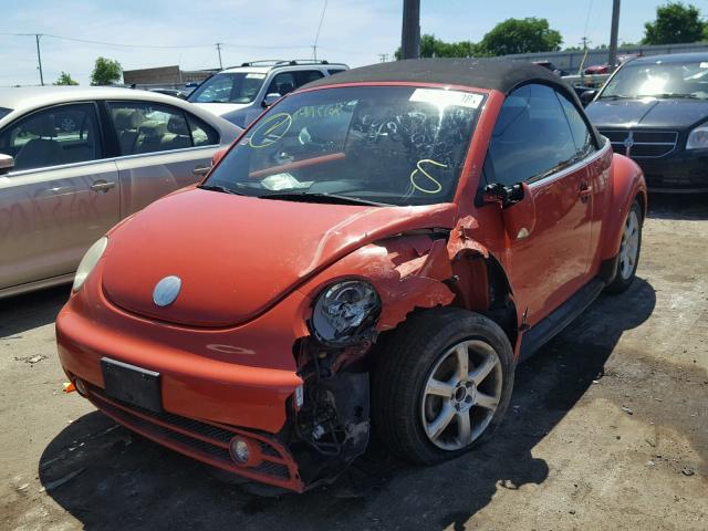 3VWCD31Y95M359226 - 2005 VOLKSWAGEN NEW BEETLE წითელი ფოტო 2