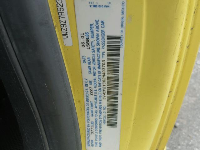 3VWCP21C62M403703 - 2002 VOLKSWAGEN NEW BEETLE 黄色 照片 10