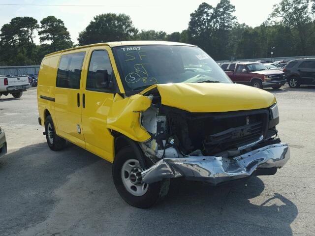 1GTHG35U371214352 - 2007 GMC SAVANA G35 YELLOW photo 1