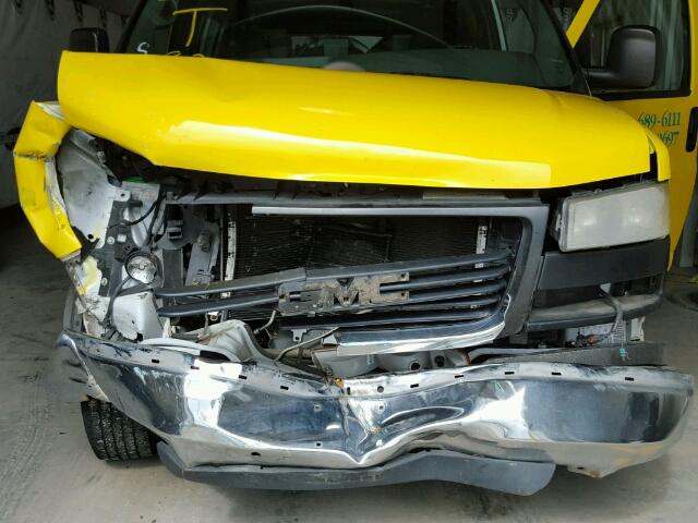 1GTHG35U371214352 - 2007 GMC SAVANA G35 YELLOW photo 7