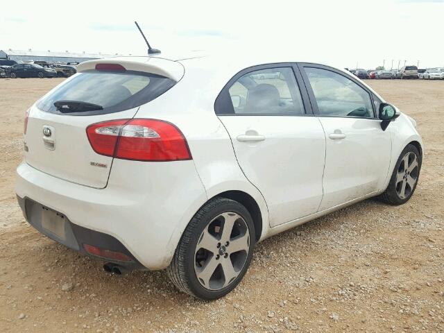 KNADN5A37E6322046 - 2014 KIA RIO EX WHITE photo 4