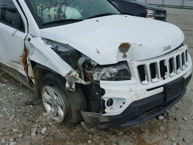 1C4NJCBA6FD249740 - 2015 JEEP COMPASS SP WHITE photo 9