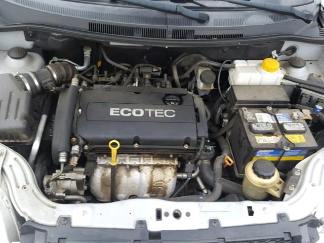 KL1TD5DE8BB229321 - 2011 CHEVROLET AVEO LS SILVER photo 7