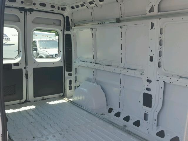 3C6URVHD5EE120426 - 2014 RAM PROMASTER 白色 照片 6