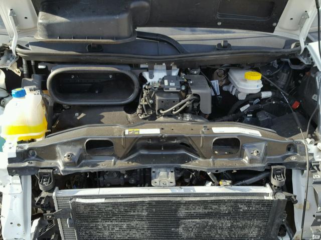 3C6URVHD5EE120426 - 2014 RAM PROMASTER 白色 照片 7