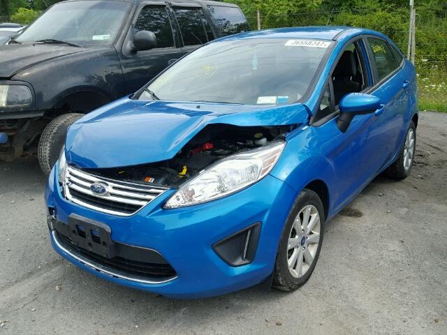 3FADP4BJ1CM127955 - 2012 FORD FIESTA SE BLUE photo 2