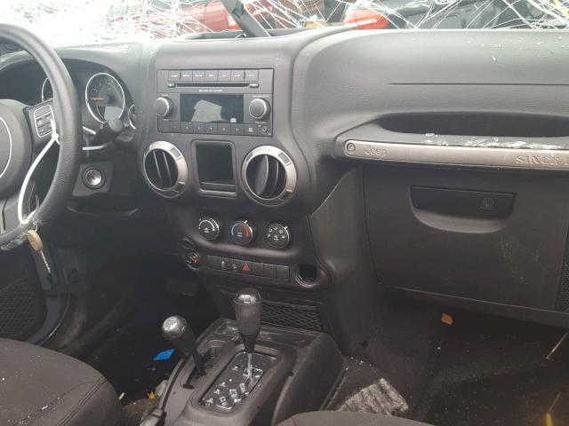 1C4AJWAG0EL316729 - 2014 JEEP WRANGLER S GRAY photo 9