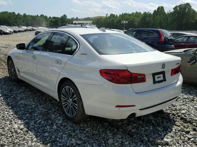 WBAJB1C50JG624298 - 2018 BMW 530XE WHITE photo 3