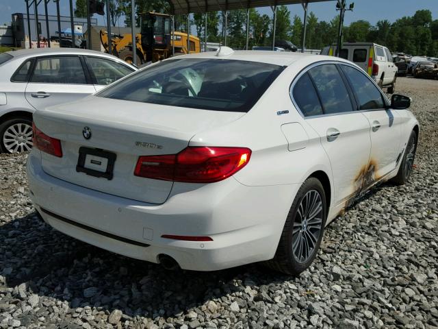 WBAJB1C50JG624298 - 2018 BMW 530XE WHITE photo 4