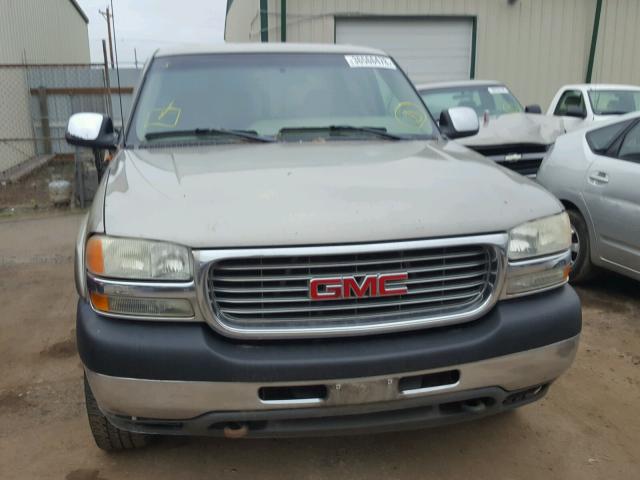 1GTHC23132F110616 - 2002 GMC SIERRA C25 TAN photo 9