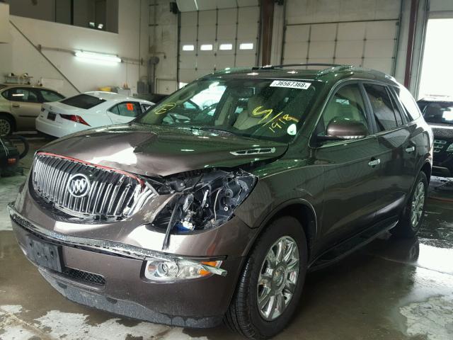 5GAKVCED7CJ201918 - 2012 BUICK ENCLAVE BROWN photo 2
