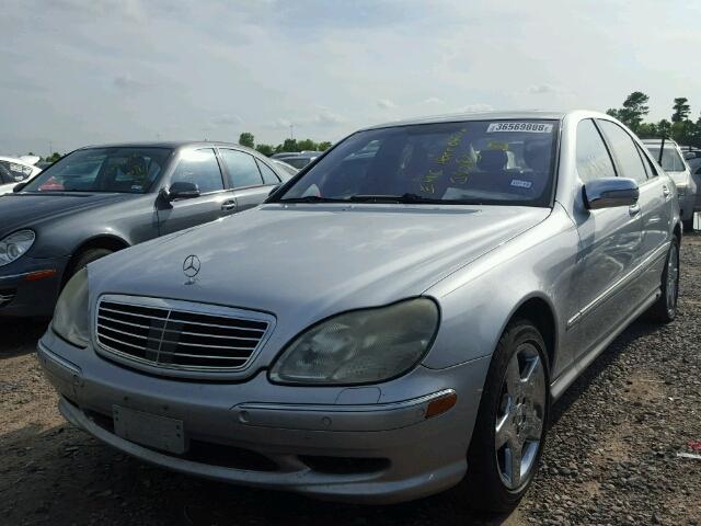WDBNG75J21A150987 - 2001 MERCEDES-BENZ S 500 SILVER photo 2