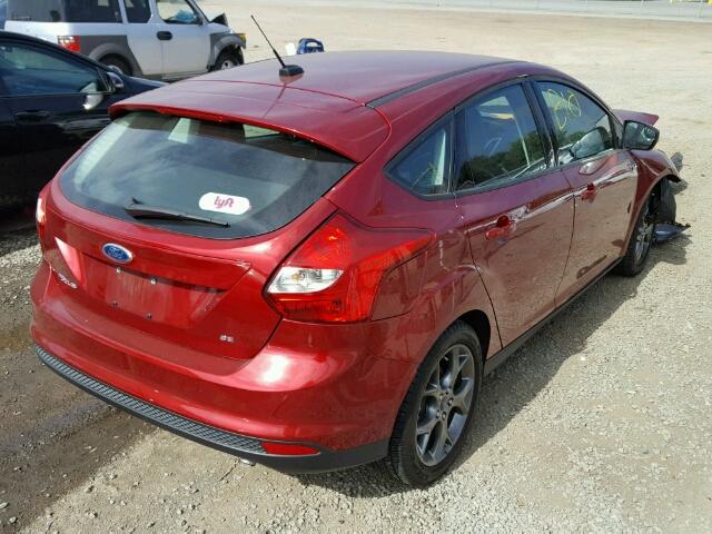 1FADP3K24EL463591 - 2014 FORD FOCUS SE RED photo 4