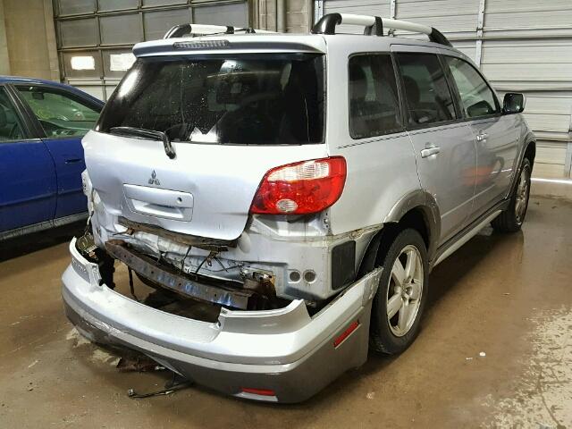 JA4LX41F55U000296 - 2005 MITSUBISHI OUTLANDER BLUE photo 4