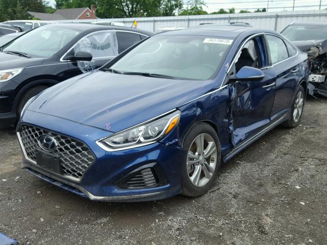 5NPE34AFXJH628305 - 2018 HYUNDAI SONATA SPO BLUE photo 2