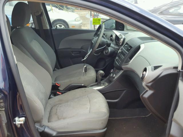 1G1JA5SH7G4123565 - 2016 CHEVROLET SONIC LS 蓝色 照片 5