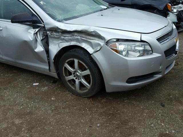 1G1ZB5E00CF138056 - 2012 CHEVROLET MALIBU LS Gümüş foto 9