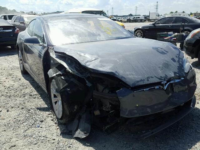 5YJSA1E19GF153677 - 2016 TESLA MODEL S Մոխրագույն լուսանկար 1