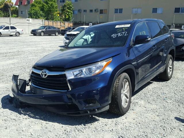 5TDZARFH0GS022559 - 2016 TOYOTA HIGHLANDER BLUE photo 2