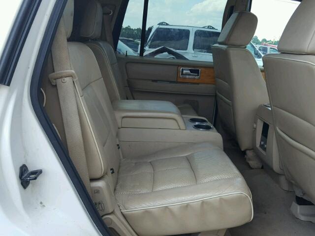 5LMFU27597LJ02118 - 2007 LINCOLN NAVIGATOR WHITE photo 6