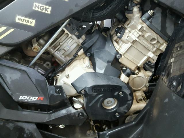 3JBMWAX46JJ000022 - 2018 CAN-AM RENEGADE X 黑色 照片 5