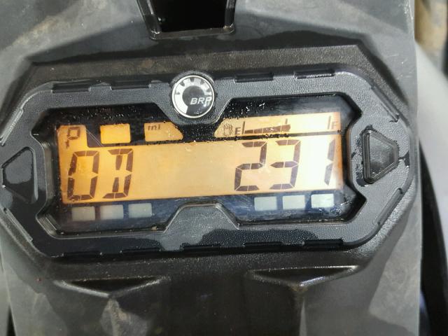 3JBMWAX46JJ000022 - 2018 CAN-AM RENEGADE X 黑色 照片 7