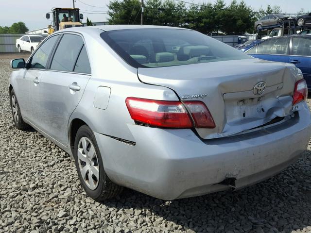 4T1BE46K27U547263 - 2007 TOYOTA CAMRY LE A SILVER photo 3